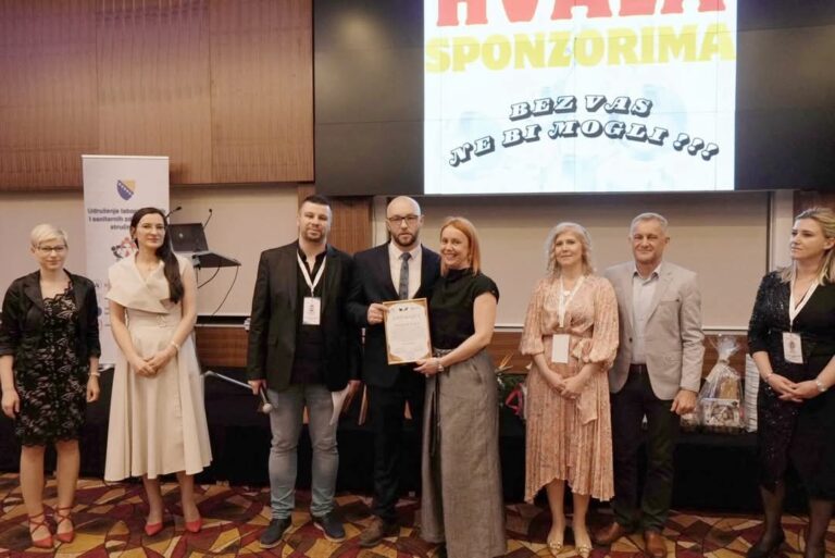 IMG-4fc5be9662401aa3dbc00774083ca29e-V